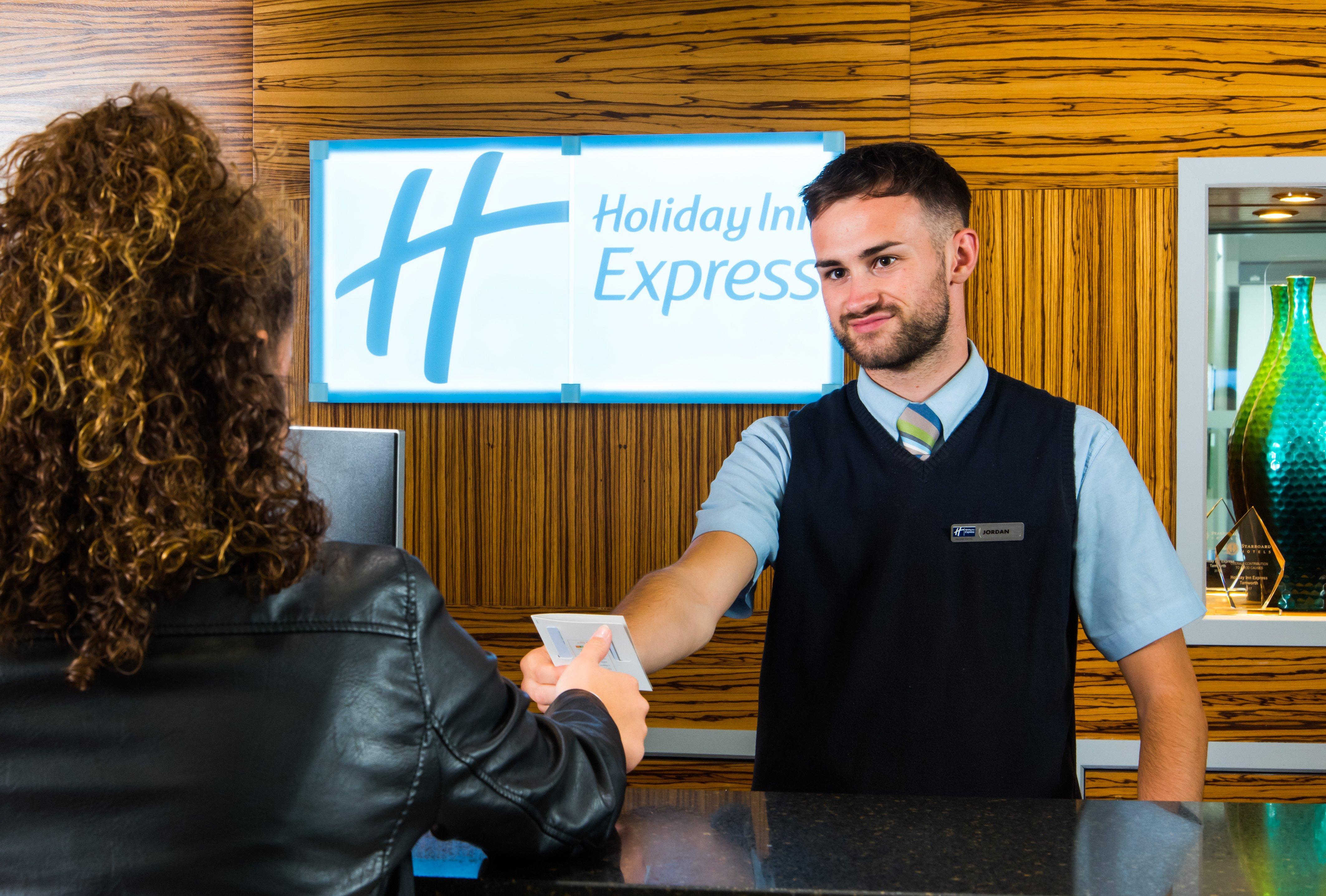 Holiday Inn Express Tamworth, An Ihg Hotel Esterno foto